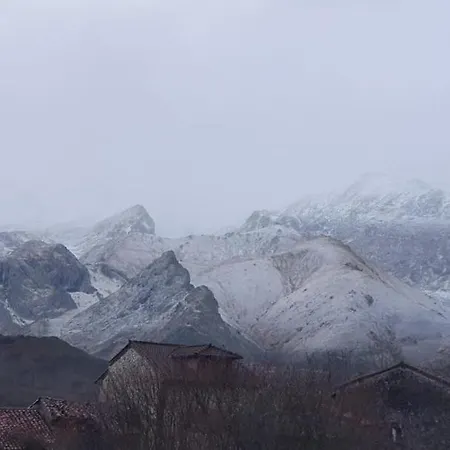 Refugio Del Cares Séjour à la campagne *
