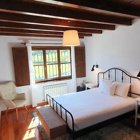 Refugio Del Cares Ortiguero