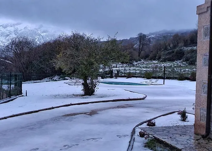 Refugio Del Cares Landhuis Ortiguero