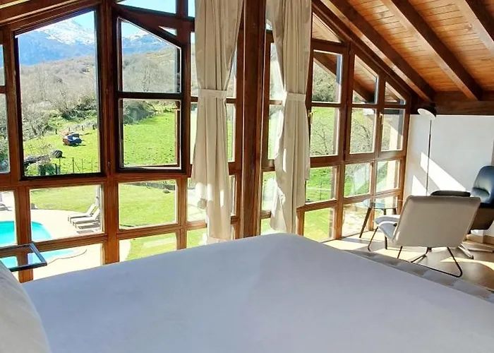 Refugio Del Cares Ortiguero