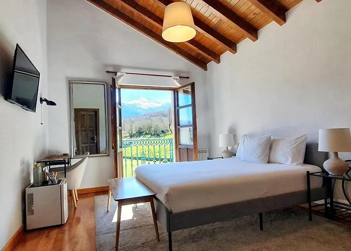 Refugio Del Cares * Ortiguero